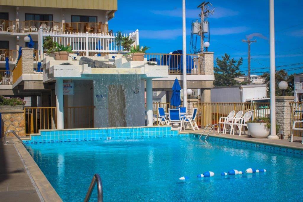 Roman Holiday Resort Норт-Вайлдвуд Экстерьер фото